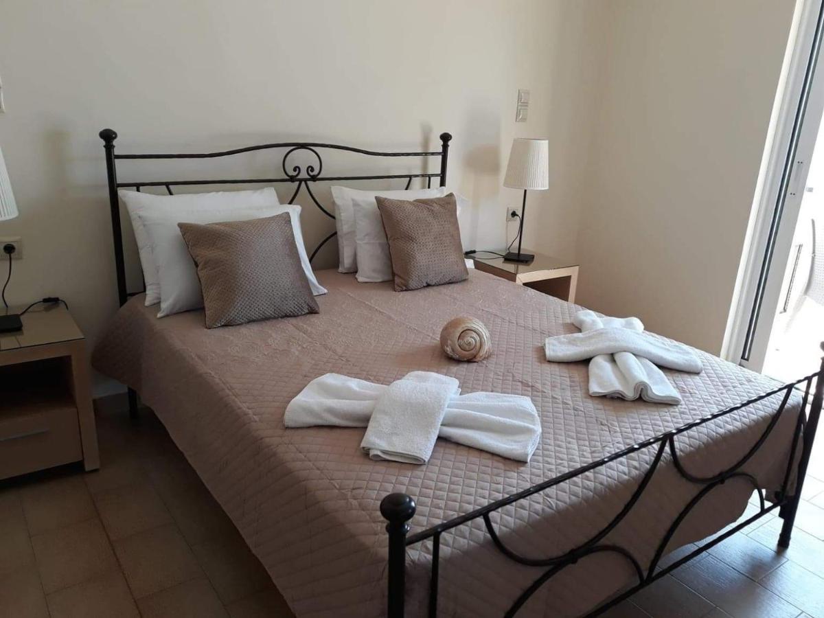 Marina Pansion Hotel Нидри Екстериор снимка